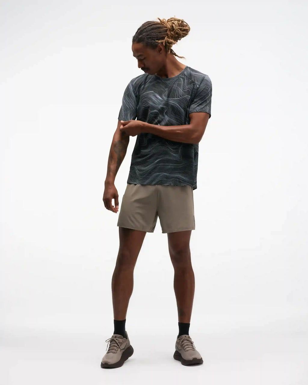 EveryRun Short Sleeve:Varsity Navy / Gold:XS