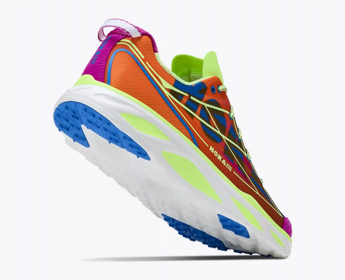 Huaka Pro:Cream / Archival Taupe:M4/W5