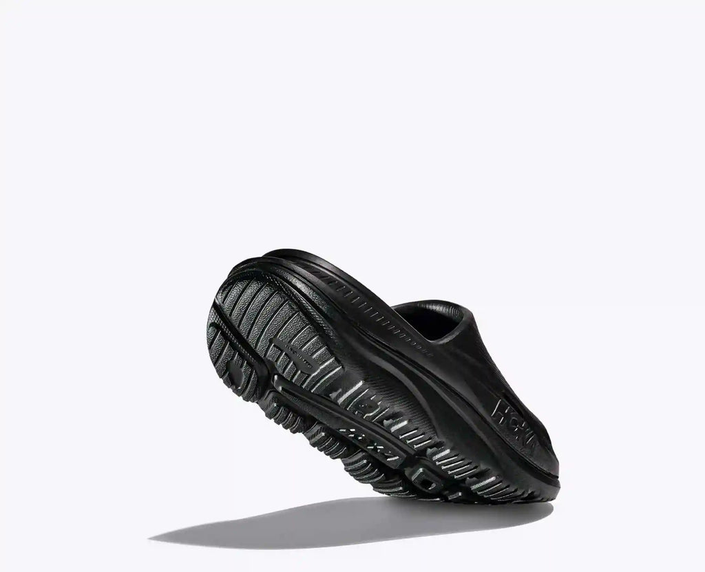 ORA Recovery Slide 3:Black / Black:4Y