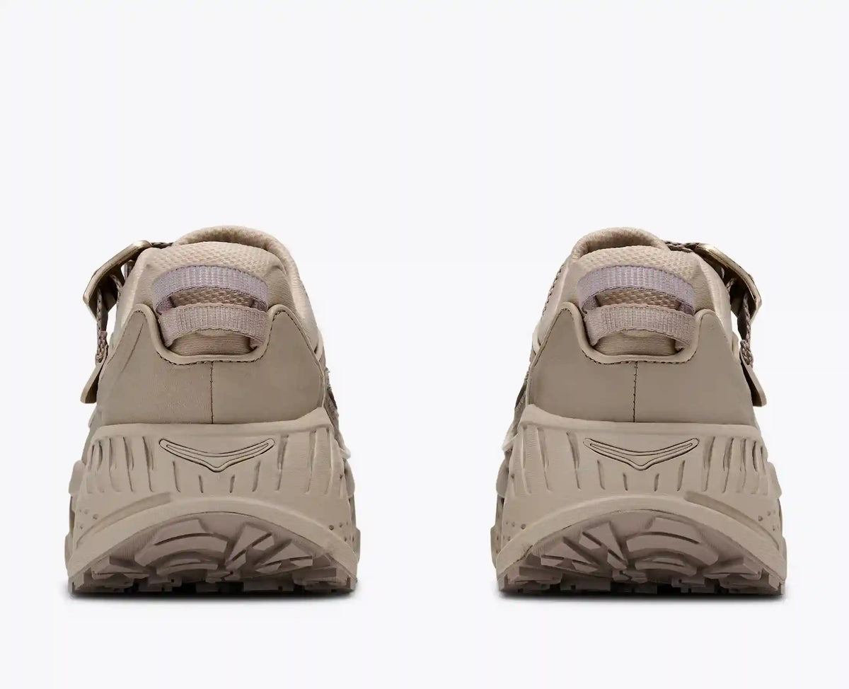 Stinson Breeze:Archival Taupe / Archival Taupe:M4/W5
