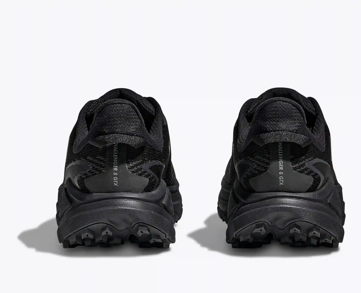 Challenger 8 GTX:Black / Carbon Black:7:Regular